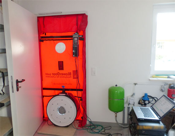 blower door